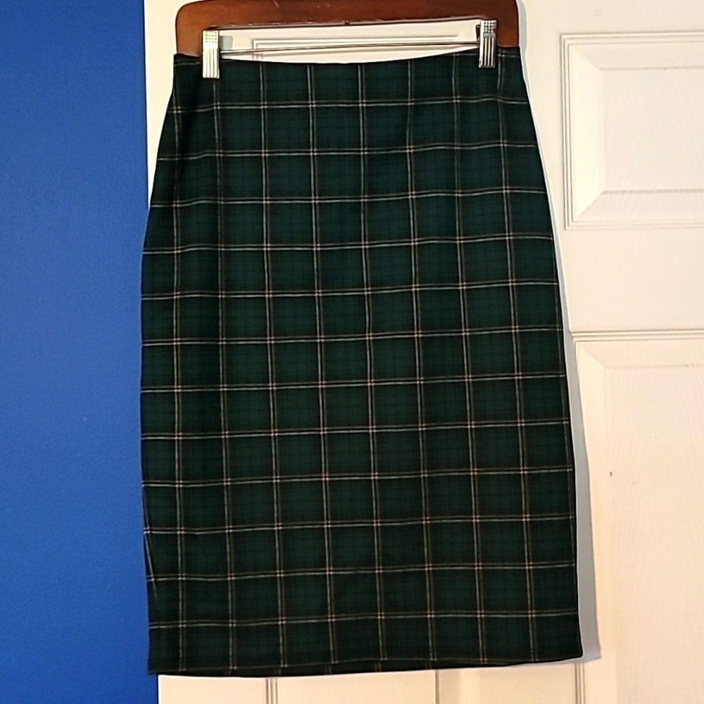 Plaid skirt 😍 ✨️
